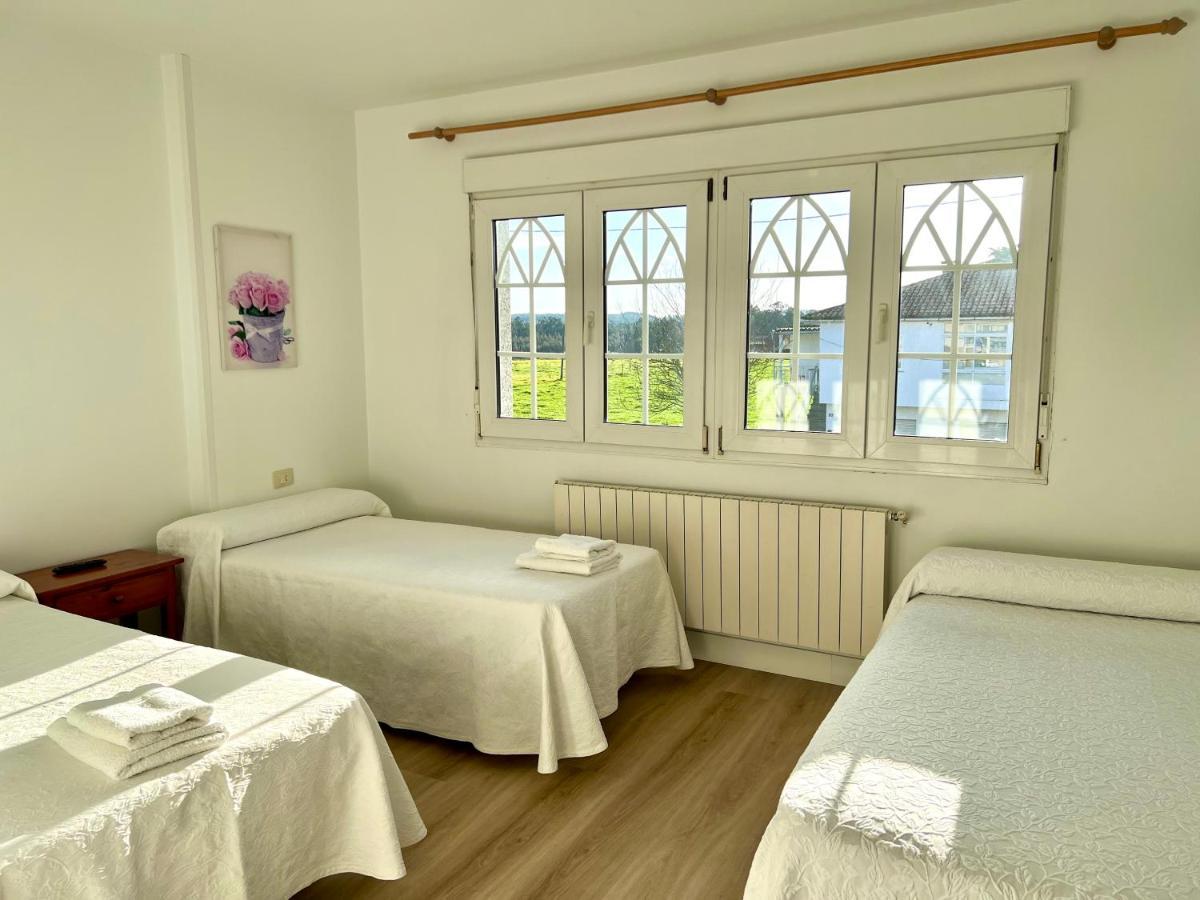Pension Maruja * Hotel О Педрусо Екстериор снимка