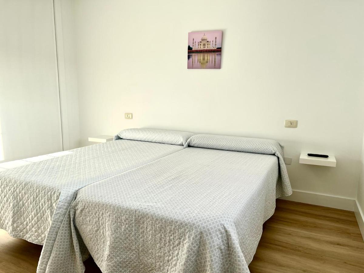 Pension Maruja * Hotel О Педрусо Екстериор снимка